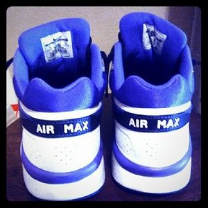 Nike air max shoes